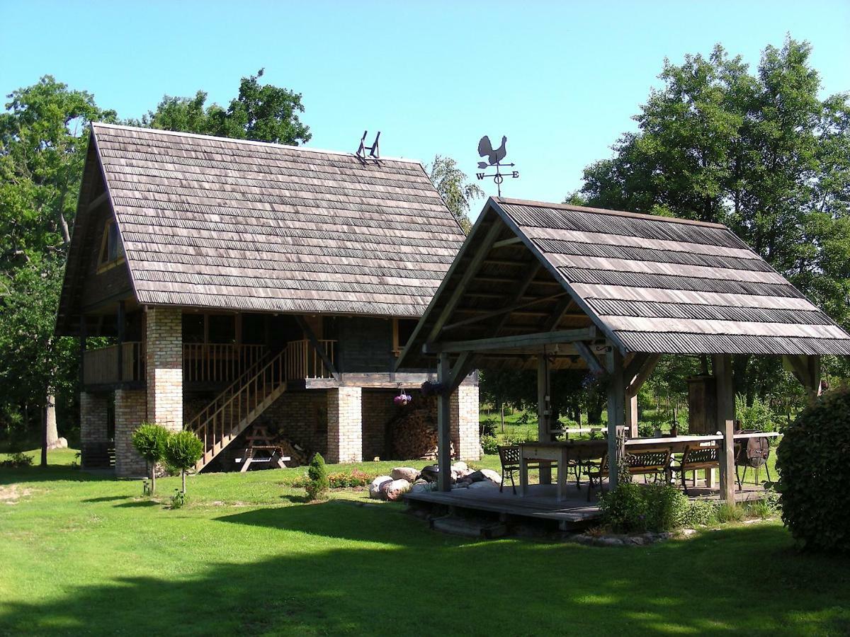 Villa Griki à Kalniski Extérieur photo